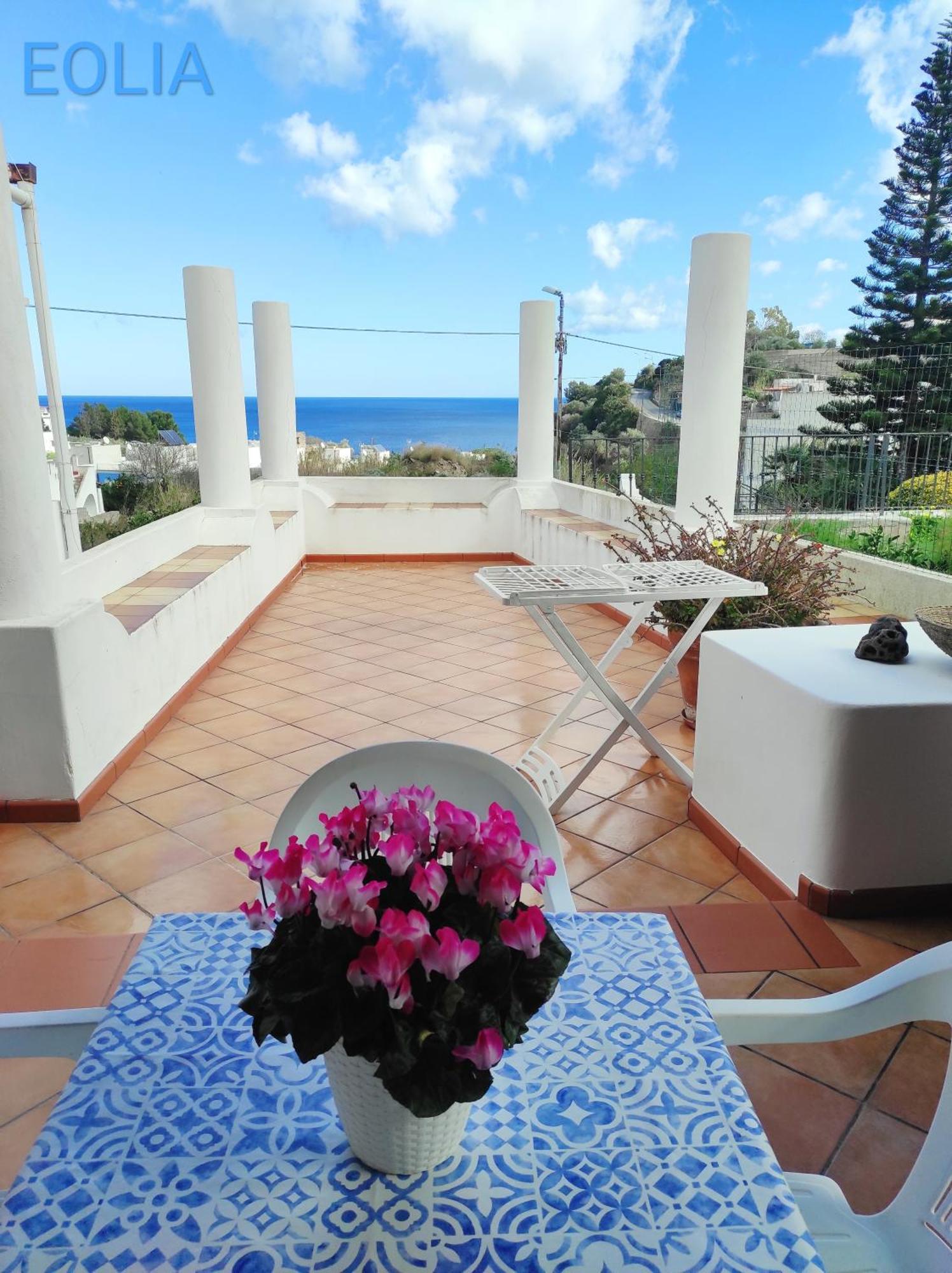 Holiday Home Mennulita 利帕里 外观 照片